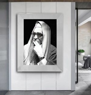 4114 – תמונה מעוצבת של הרב יאשיהו פינטו בשחור לבן