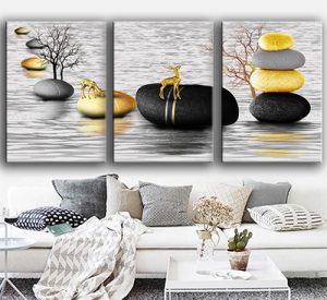 P-44 תמונת נוף מודרני עם סלעים ואיילים בזהב מחולקת לשלושה חלקים