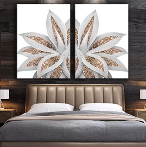 T-15 זוג תמונות מחולקות של פרח בגווני לבן וזהב על זכוכית או קנבס