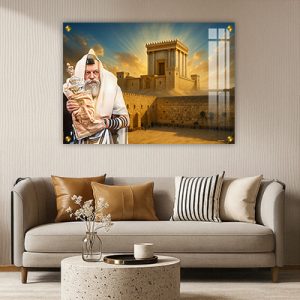 928 – תמונה של הרבי מליובאוויטש מחזיק ספר תורה על רקע הכותל בשקיעה