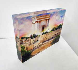 בלוק סטורי של הכותל ובית המקדש. עשוי מזכוכית אקרילית