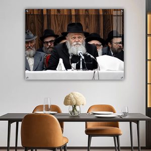 643 – תמונה של הרבי מליובאוויטש נואם בהתוועדות על קנבס או זכוכית