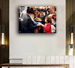 658- תמונה של הרבי מליובאוויטש עם ילדים להדפסה על קנבס או זכוכית