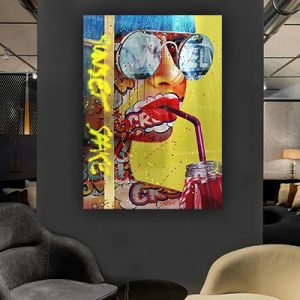 W-1 – ציור גרפיטי צבעוני של אישה להדפסה על קנבס או זכוכית מחוסמת