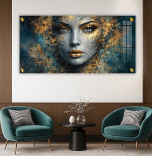 W-16 –  תמונה מודרנית של אישה עם נגיעות זהב יוקרתיות על קנבס או זכוכית