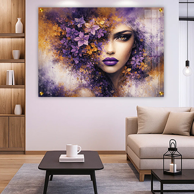 W-18 - תמונה מודרנית של אישה עם פרחים בסגול על קנבס או זכוכית