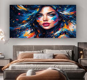 W-2 – ציור גרפיטי צבעוני של בחורה להדפסה על קנבס או זכוכית מחוסמת