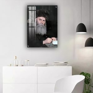 697 – תמונה של אדמור הריי"ץ  – רבי יוסף יצחק שניאורסון