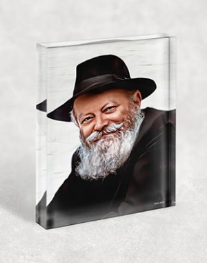 925 – ציור ריאליסטי של הרבי מליובאוויטש מחייך על קנבס או זכוכית